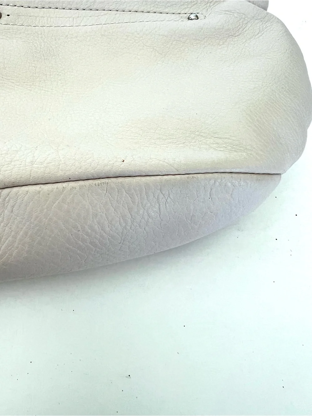 B. MAKOWSKY Cream Pebbled Leather Silver Hardware Evening Cocktail Bag Clutch